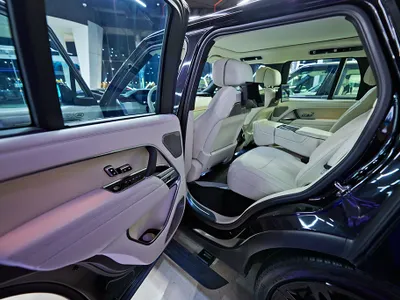 2024 لاند روفر رينج روفر اوتوبيوغرافي