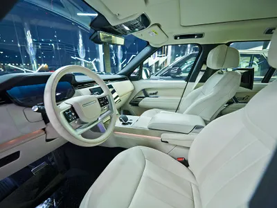 2024 لاند روفر رينج روفر اوتوبيوغرافي