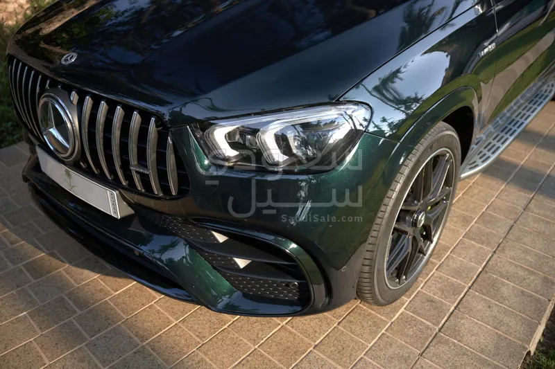 2022 مرسيدس - بنز جي إل إي 63إس أي إم جي