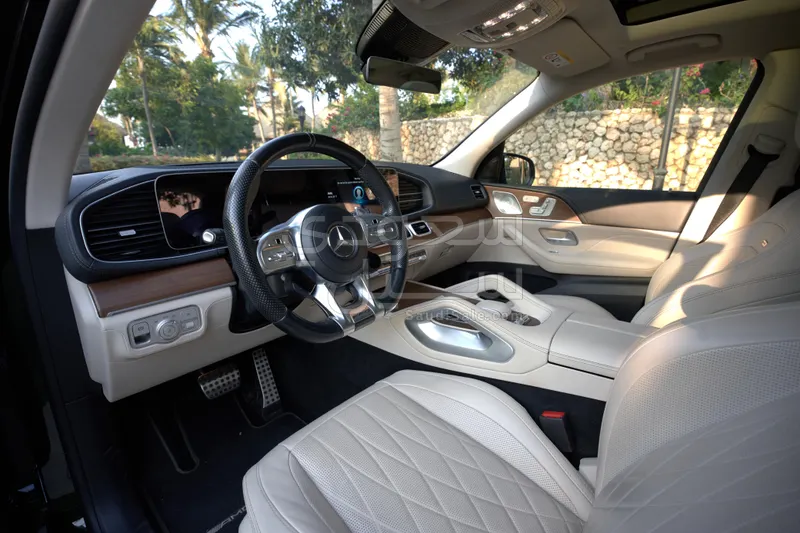 2022 مرسيدس - بنز جي إل إي 63إس أي إم جي