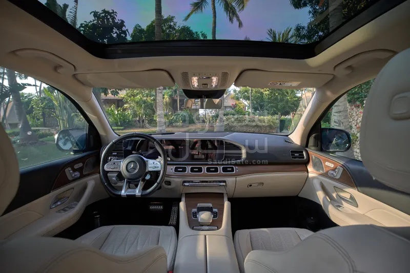 2022 مرسيدس - بنز جي إل إي 63إس أي إم جي