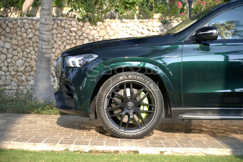 2022 مرسيدس - بنز جي إل إي 63إس أي إم جي