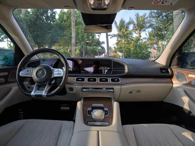 2022 مرسيدس - بنز جي إل إي 63إس أي إم جي