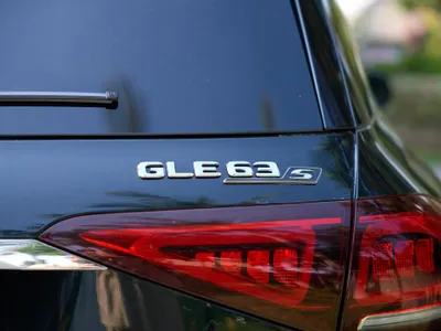 2022 مرسيدس - بنز جي إل إي 63إس أي إم جي