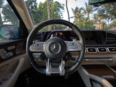 2022 مرسيدس - بنز جي إل إي 63إس أي إم جي