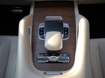 2022 مرسيدس - بنز جي إل إي 63إس أي إم جي