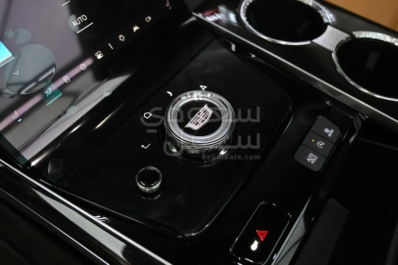 2025 Cadillac Escalade Premium