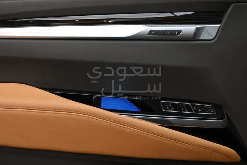 2025 Cadillac Escalade Premium