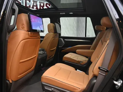 2025 Cadillac Escalade Premium