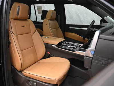 2025 Cadillac Escalade Premium