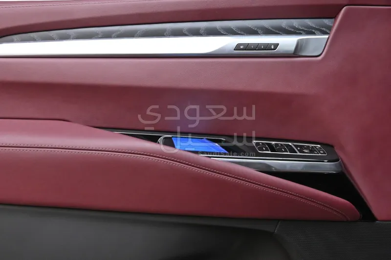 2025 Cadillac Escalade Sport