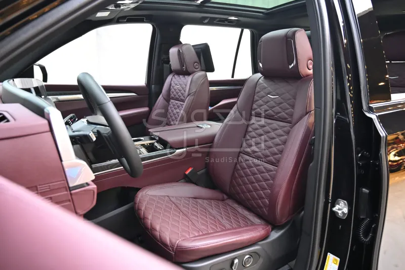 2025 Cadillac Escalade Sport