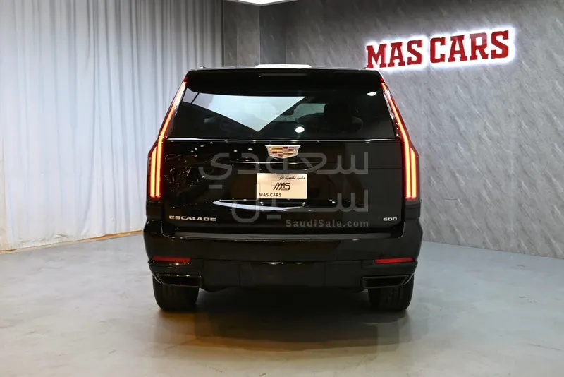 2025 Cadillac Escalade Sport