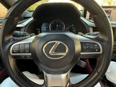 2017 لكزس أر إكس 350 إف