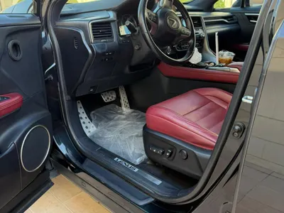 2017 لكزس أر إكس 350 إف