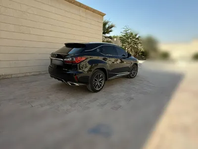 2017 لكزس أر إكس 350 إف