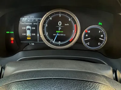 2017 لكزس أر إكس 350 إف