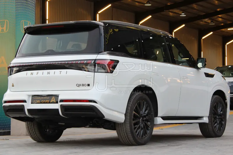 2025 انفينيتي كيو اكس 80