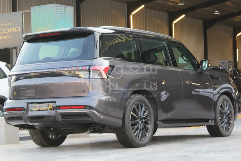 2025 انفينيتي كيو اكس 80