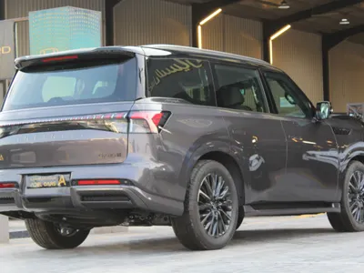 2025 انفينيتي كيو اكس 80