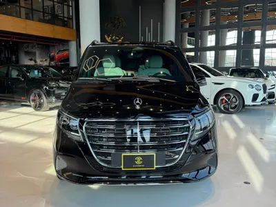 2025 Mercedes-Benz V 300