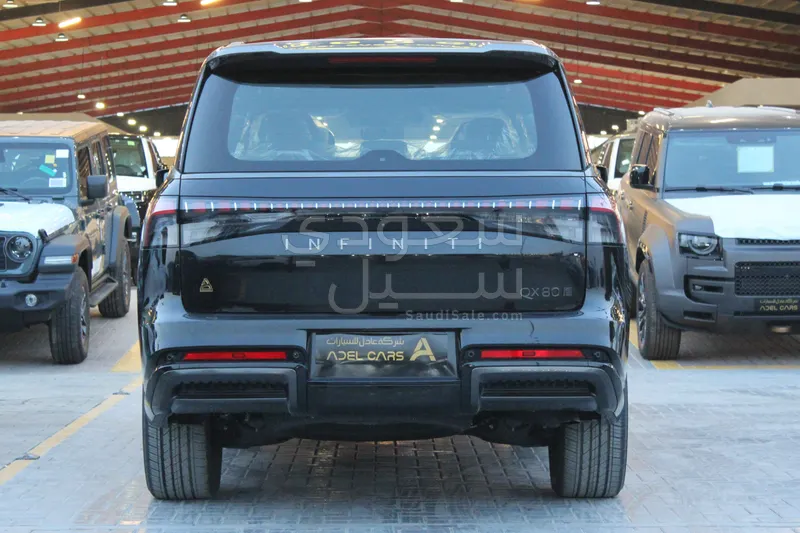 2025 انفينيتي كيو اكس 80