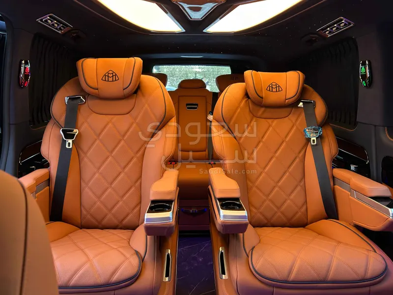 2025 مرسيدس - بنز فيتو