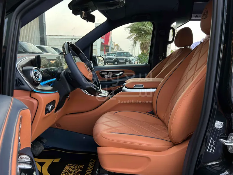 2025 مرسيدس - بنز فيتو