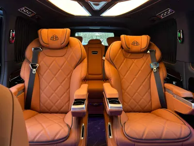 2025 مرسيدس - بنز فيتو