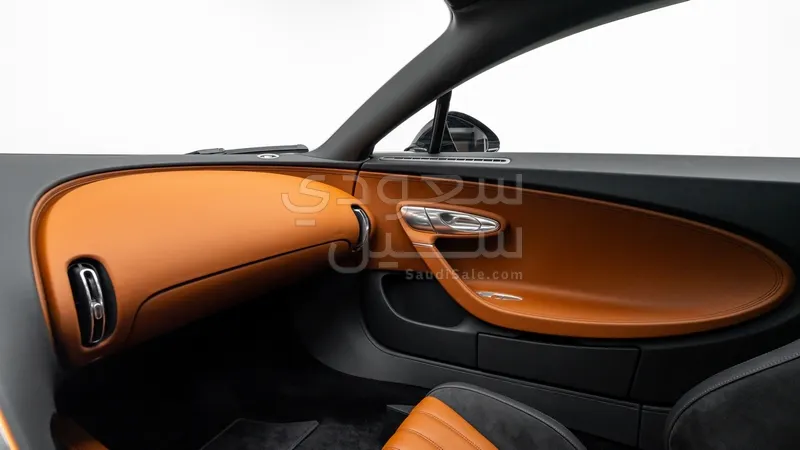 2023 بوغاتي شيرون