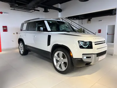 2020 لاند روفر ديفيندر 110