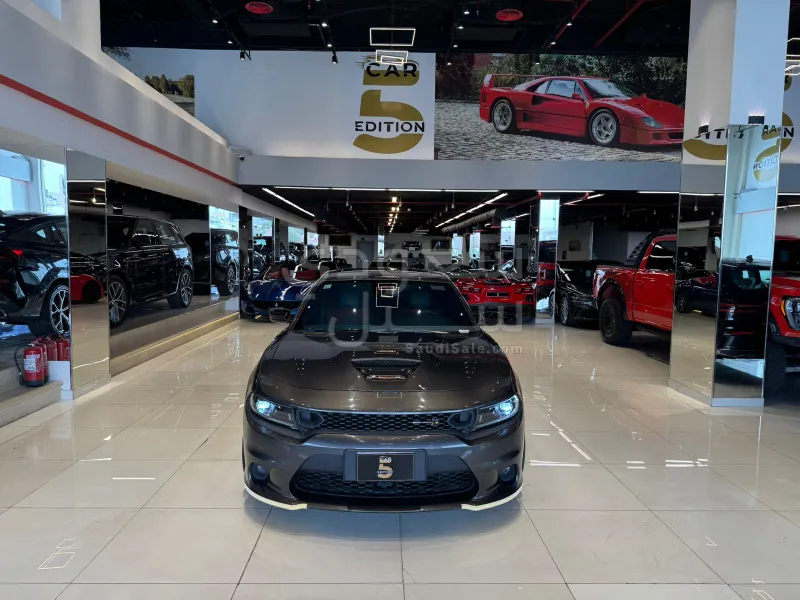 2023 دودج تشارجر اس ار تي