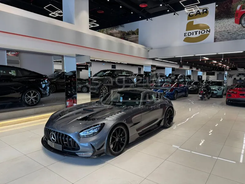 2021 مرسيدس - بنز جي تي بلاك سيريس