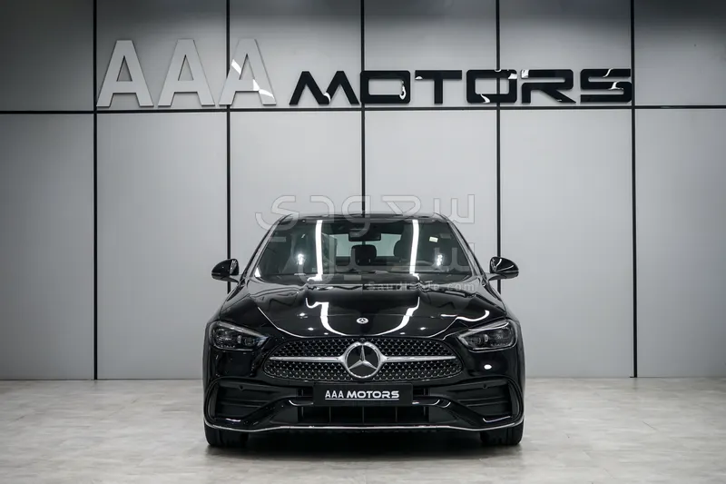 2025 مرسيدس - بنز سي 200