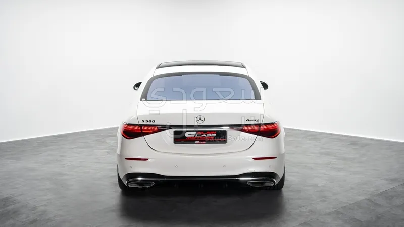 2022 مرسيدس - بنز إس 580