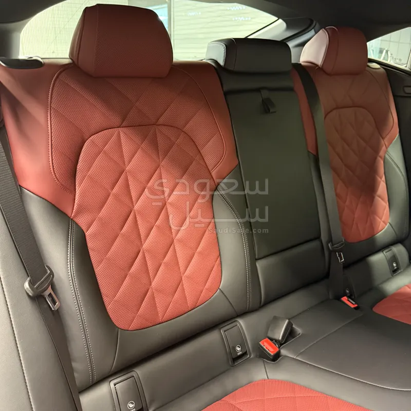 2026 BMW X Series 6 M Kit