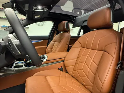 2026 بي ام دبليو الفئة السابعة 735أي