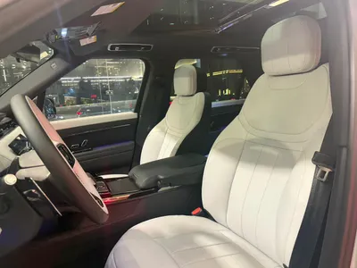 2025 لاند روفر رينج روفر سبورت اس اي