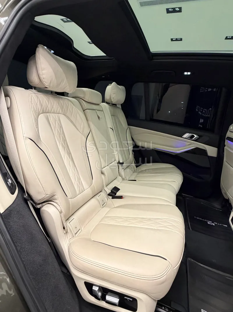 2023 بي ام دبليو الفئة اكس 7