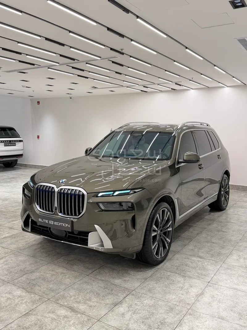 2023 بي ام دبليو الفئة اكس 7