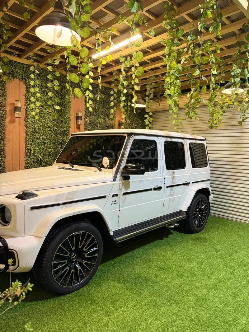 2025 مرسيدس - بنز جي 63 أي إم جي