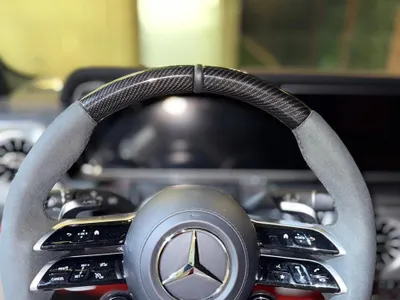 2025 مرسيدس - بنز جي 63 أي إم جي