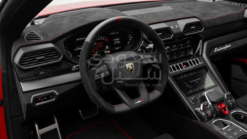 2025 لمبرجيني اوروس بيرفورمانتي