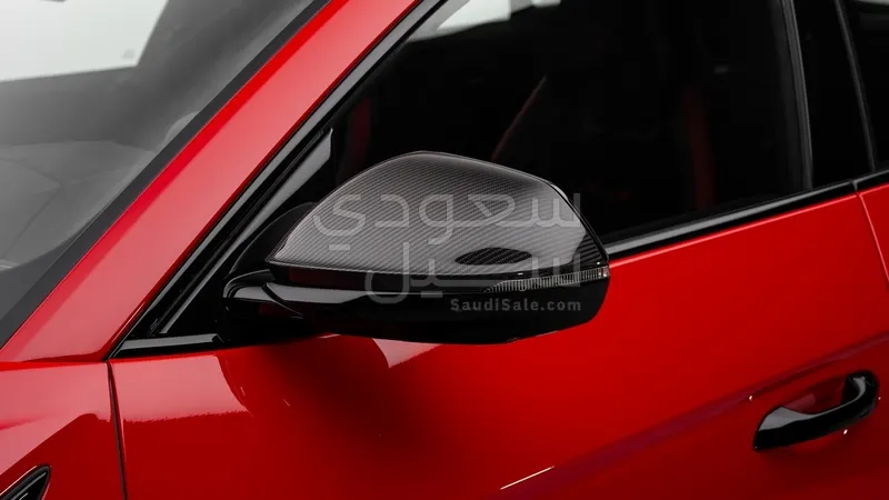 2025 لمبرجيني اوروس بيرفورمانتي