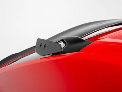 2025 لمبرجيني اوروس بيرفورمانتي