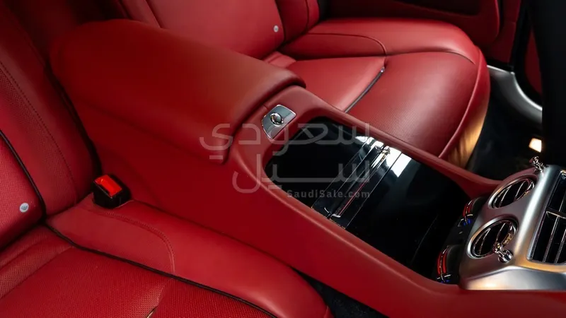 2017 رولز رويس رييث