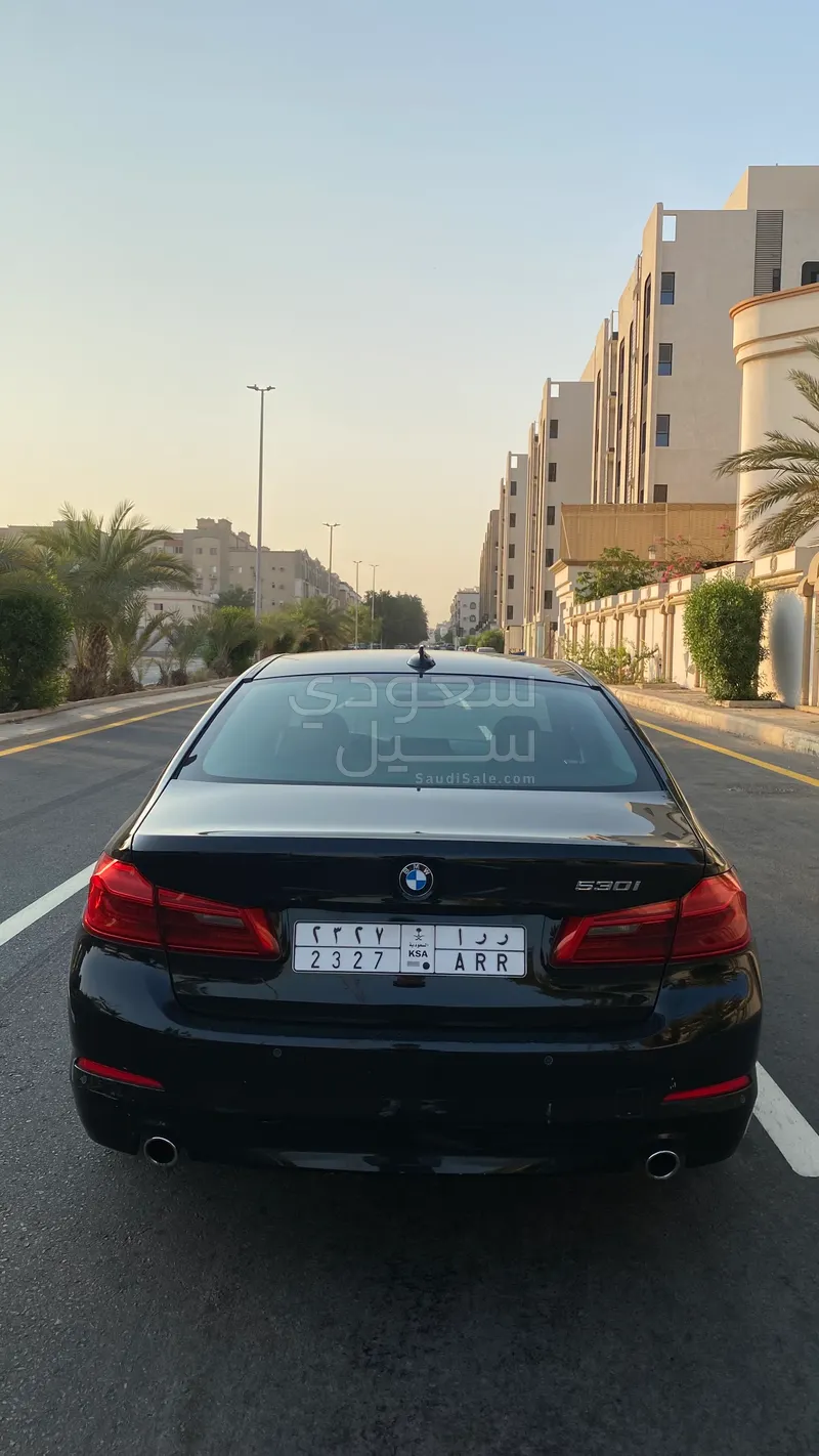 2018 بي ام دبليو الفئة الخامسة 530 أي