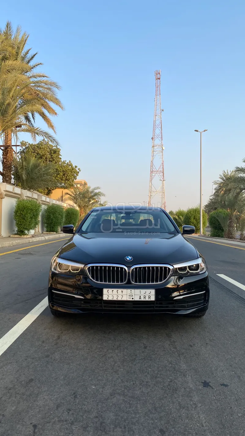 2018 بي ام دبليو الفئة الخامسة 530 أي