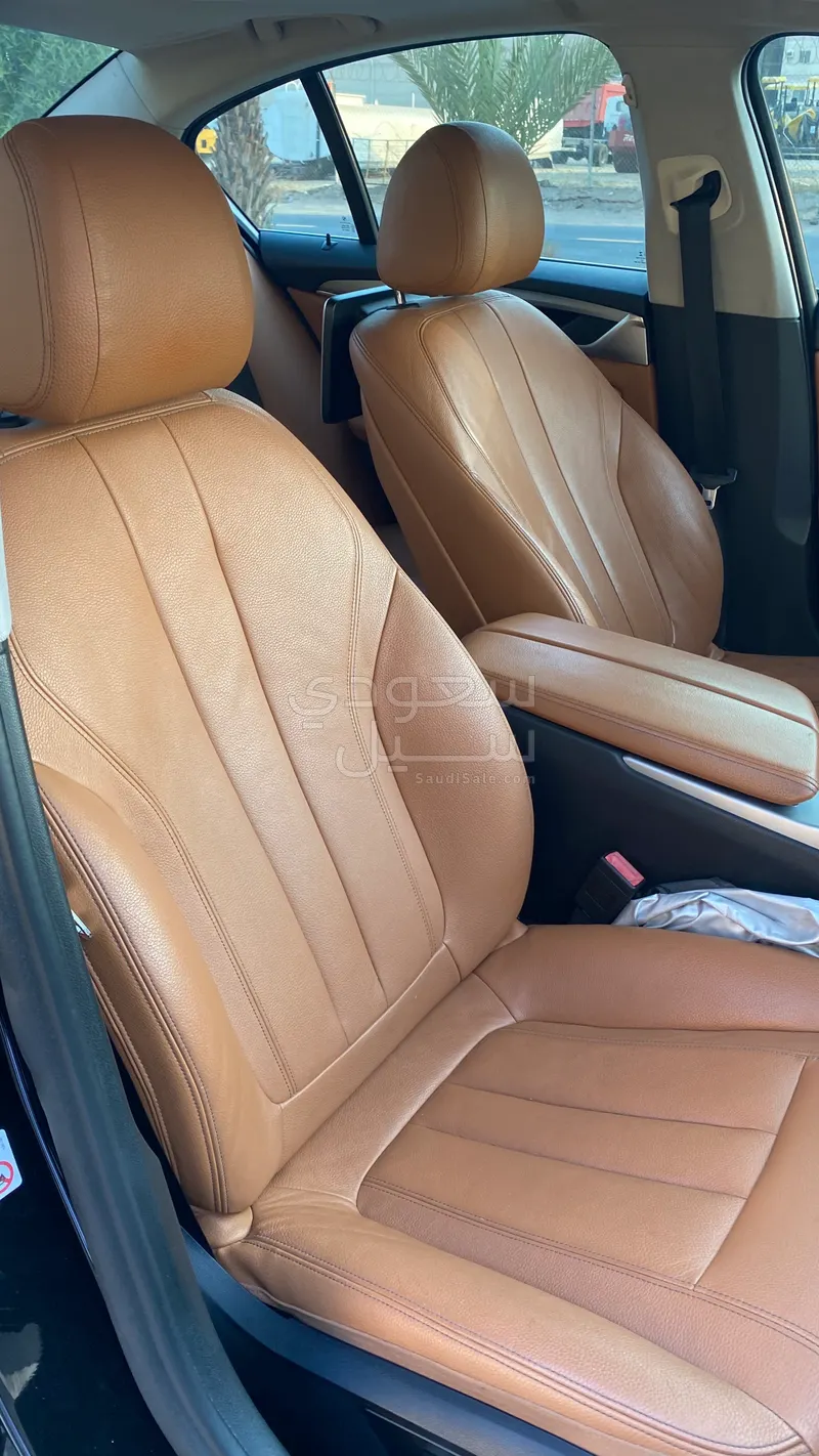 2018 بي ام دبليو الفئة الخامسة 530 أي