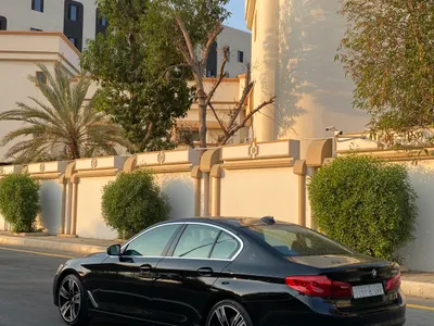 2018 بي ام دبليو الفئة الخامسة 530 أي